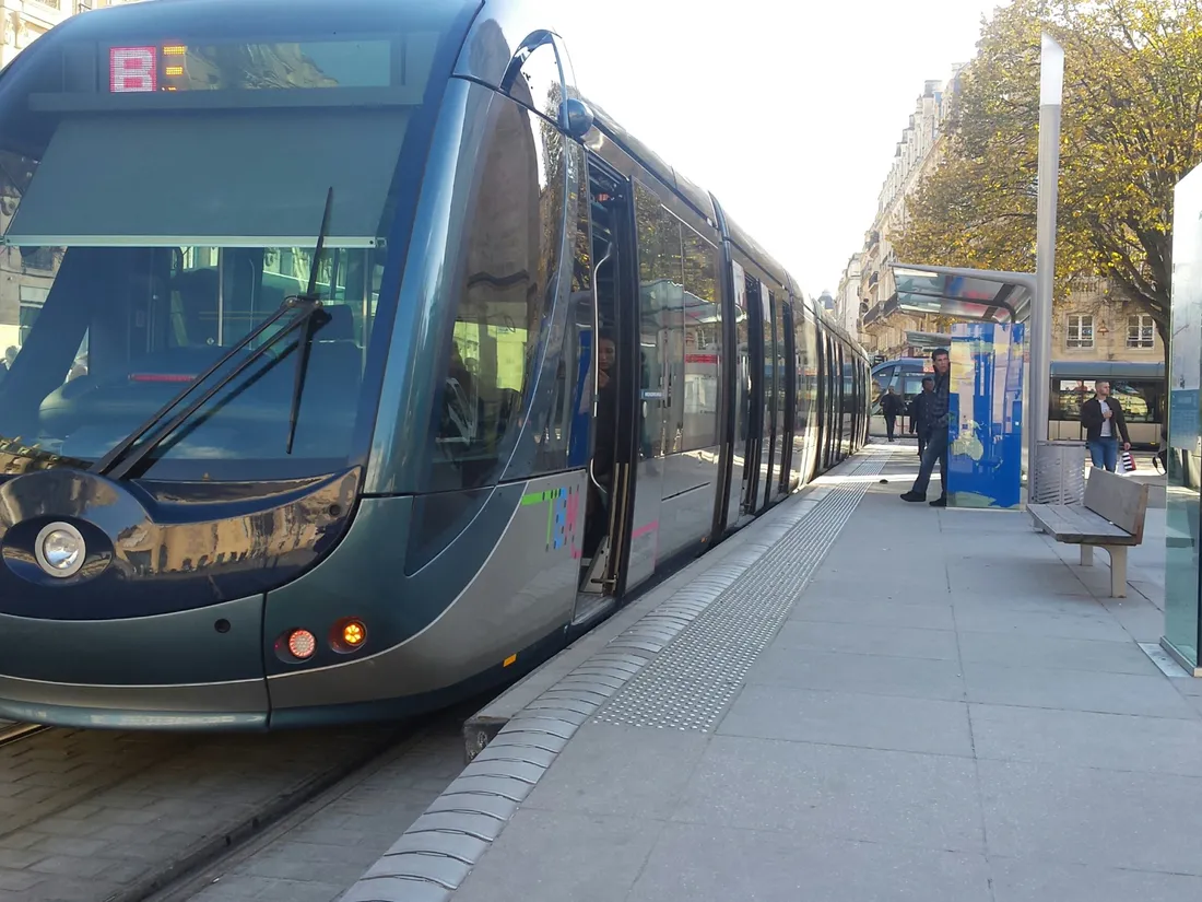 Tram Bordeaux